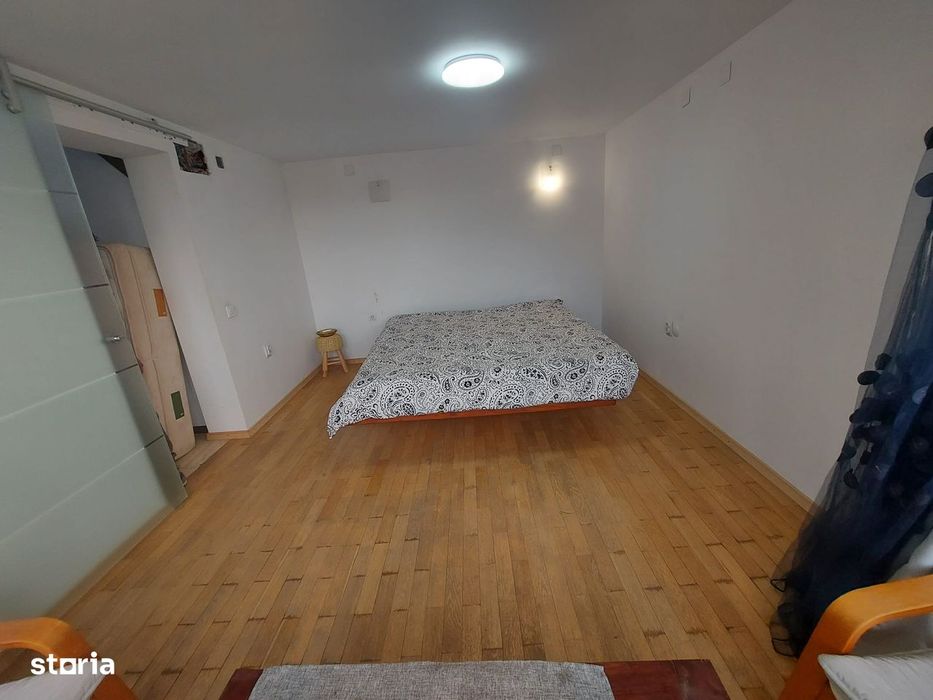 Vanzare apartament in vila, zona micro 9 - Targoviste