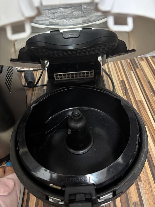 Vand friteusa cu aer cald Tefal