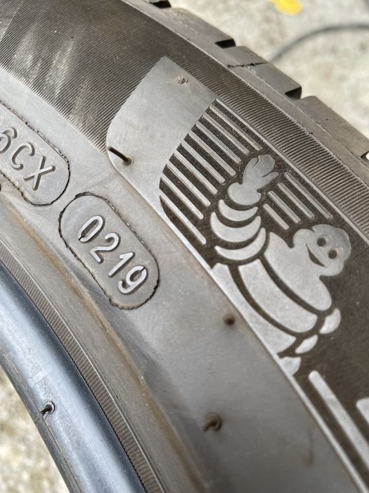 Anv vara 235/50/20 Michelin