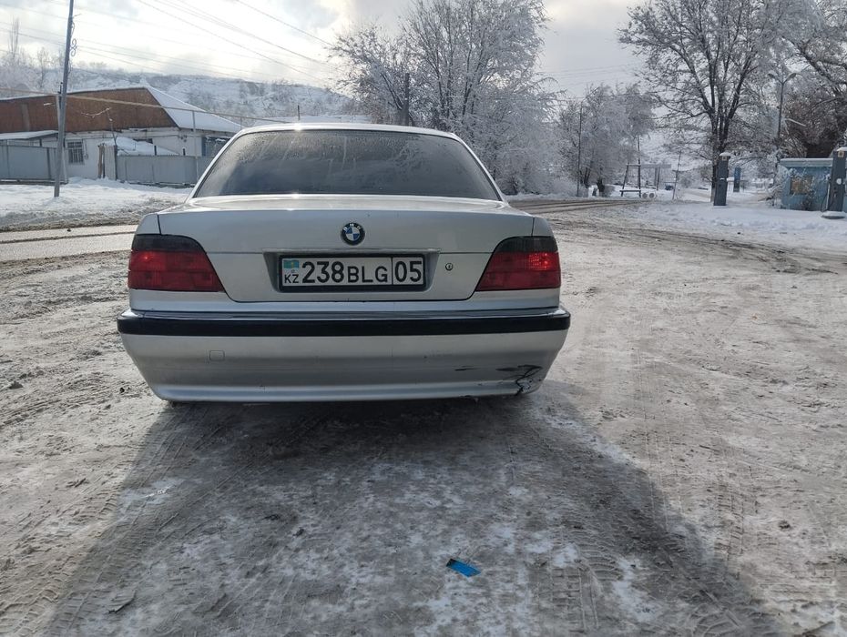 Продаю БМВ е38 !