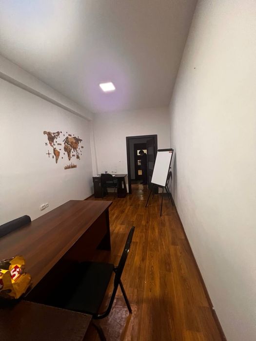 Аренда под офис С Мебелью! 20м2 напротив Алмазар Сити 300у.е