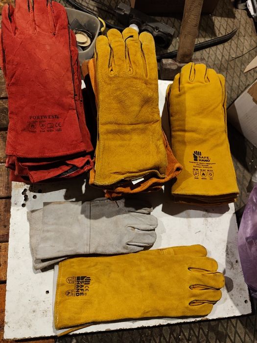 Продам краги новые