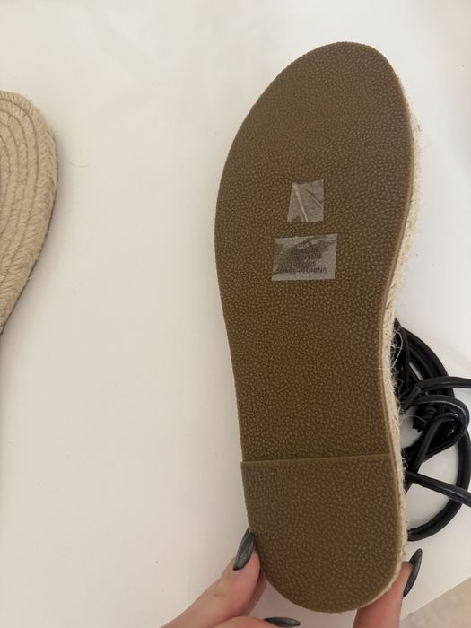 Сандали Asos 38-38.5 номер Нови