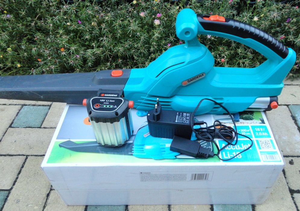 Suflanta cu acumulator Gardena AccuJet 18-Li