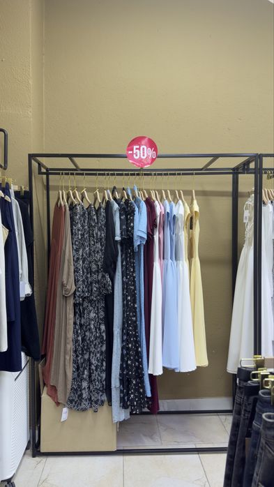 Стеллажи для одежды. Б/у