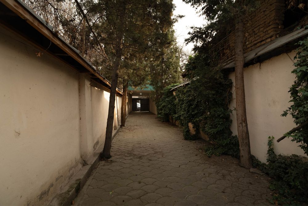 Продаётся дом с участком в Яккасарайский район, ул. Мирават-1, 34.