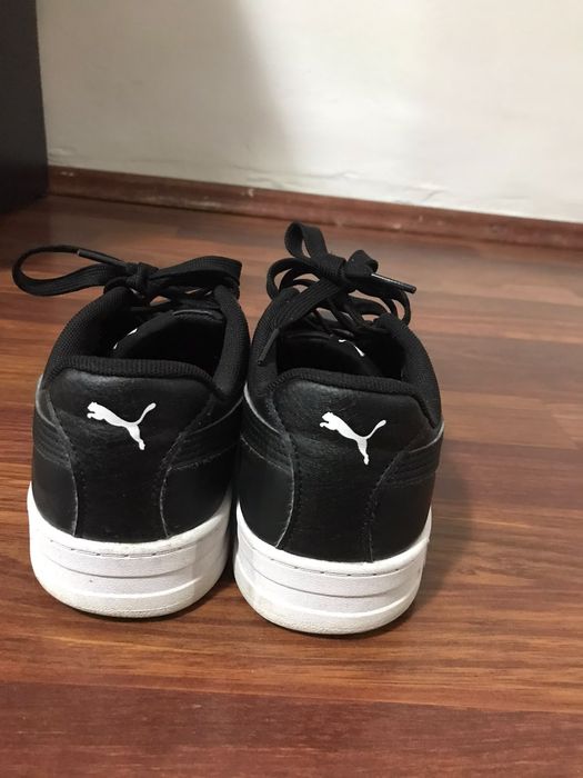 Adidași puma negri