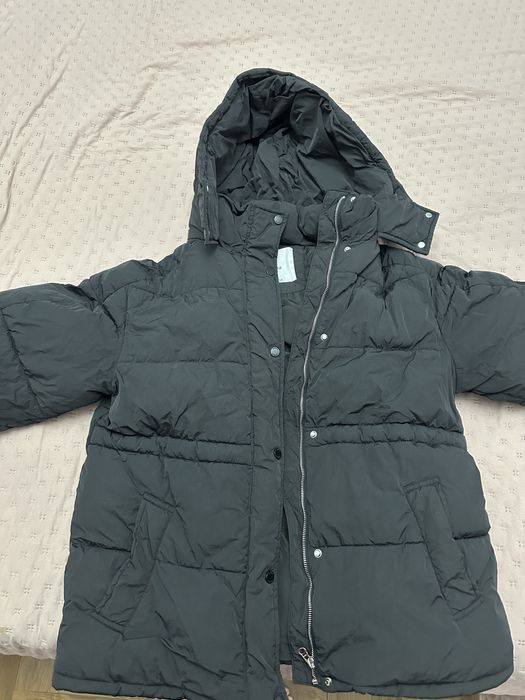 Продам женскую куртку