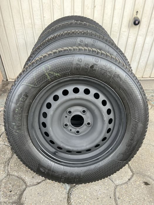 Jante 5x114.3mm anvelope iarna 215/65 R16, Dacia Duster Nissan Renault