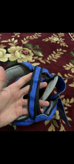 Шлем сатылады кожа оригинал размер Л