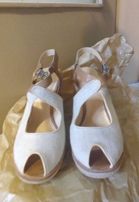 Чисто нови оригинални сандали Timberland - естествена кожа и лен