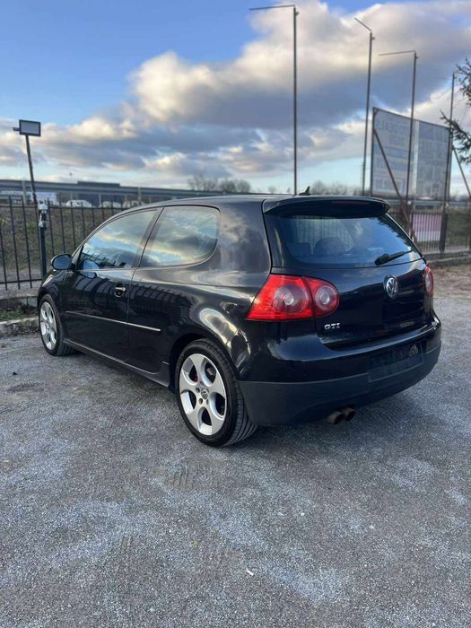 Продавам Голф 5 GTI 2.0 TFSI 200кс бензин на ЧАСТИ, както и други коли