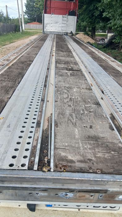 Vand platforma de camion