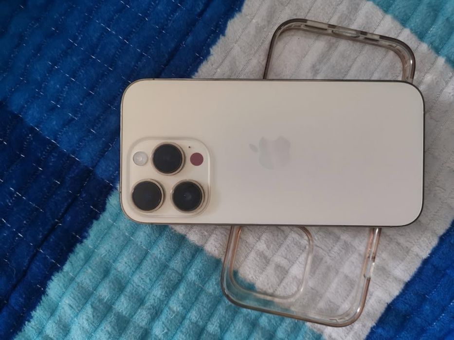 Айфон 14 про продаю