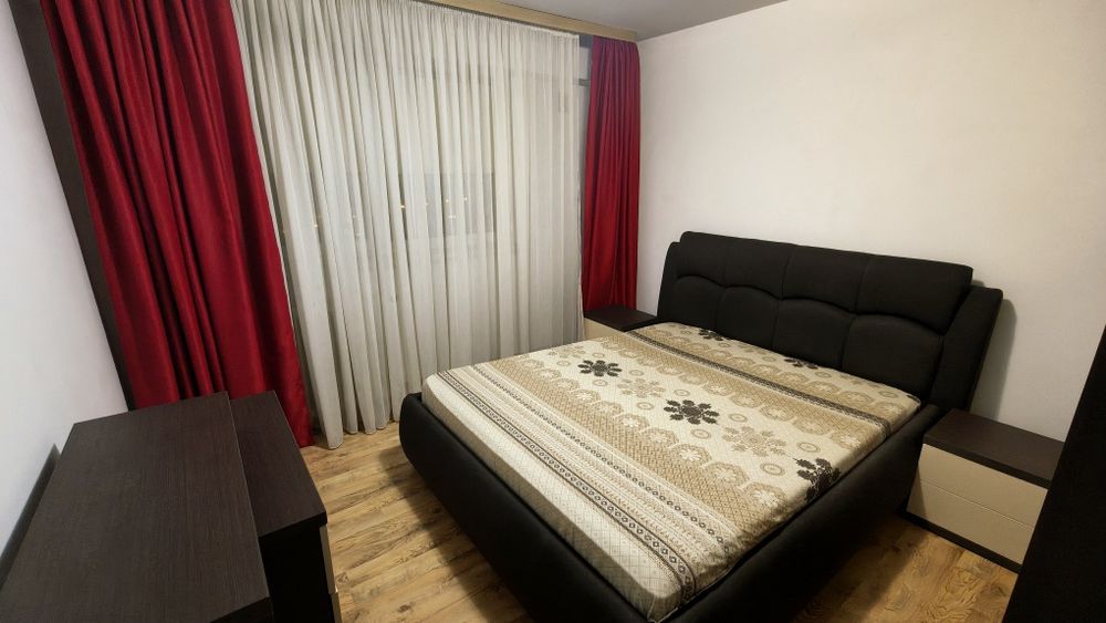 PROPRIETAR - De vanzare apartament cu 2 camere, decomandat, 52 mp, renovat, mobilat, utilat, KM 4-5, Doraly Mall