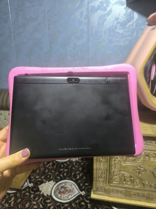 Планшет сотилади