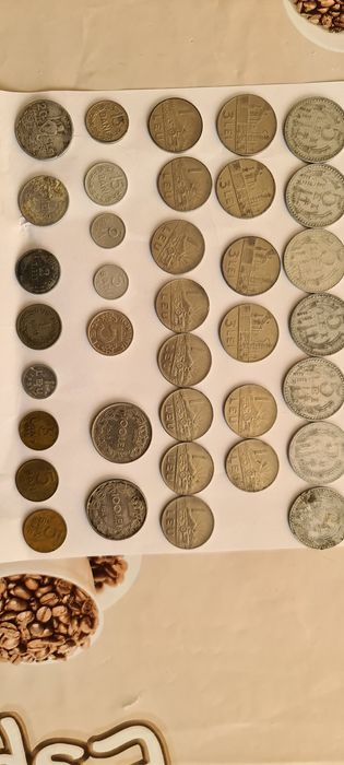 Vand monezi romanesti