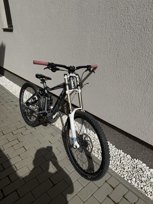 Vand bicicleta DH Giant