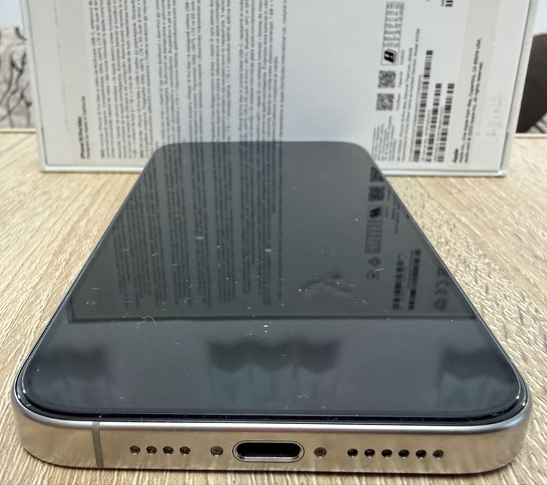 iPhone 15 Pro Max Natural Titanium 256 GB