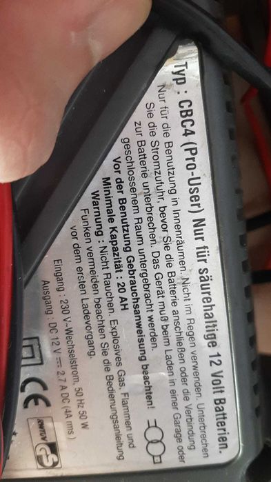 Încărcător baterie auto 12V / 4A – Pro-User CBC4