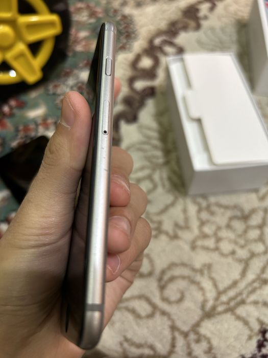 iphone 6 16 gb ideal orqasda chaqa chuqas bor karobka dakment yo