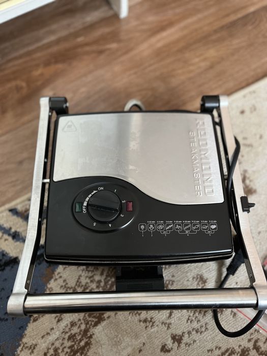 Redmond ( гриль духовка )