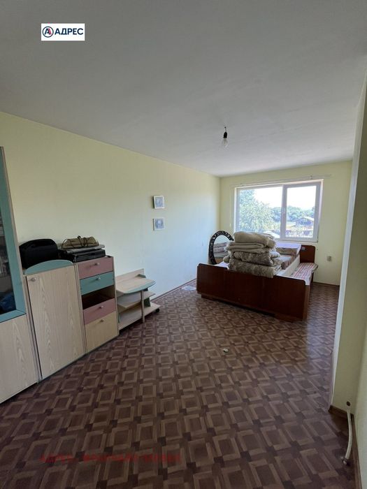 Къща в Ловеч, област-с.Горан площ 134 цена 170000