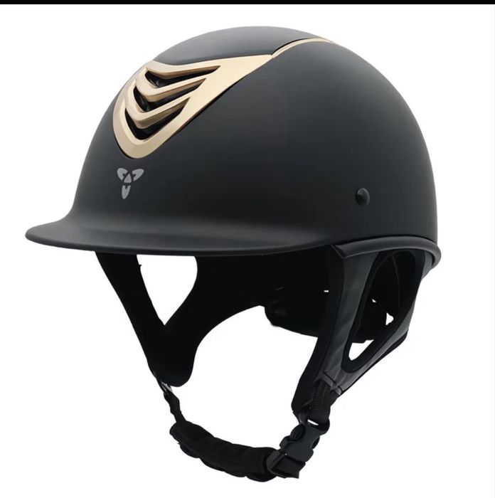 Шлем для верховой езды