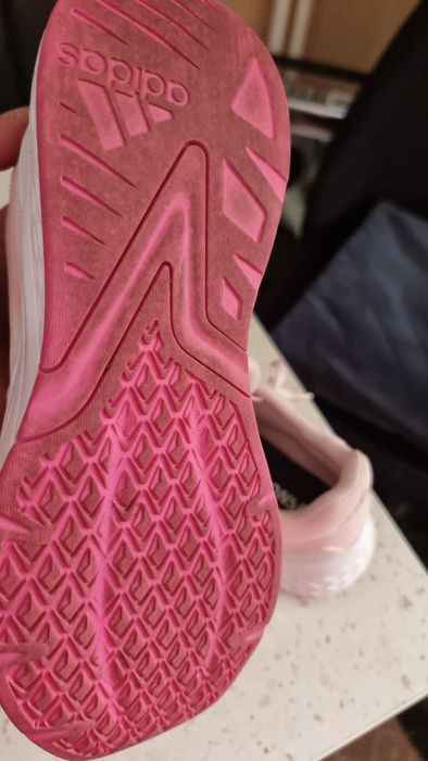Adidas dama nr 37