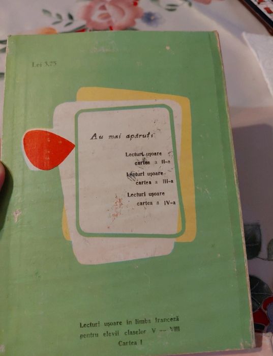 Cărți Vechi Franceză Lectures en français facile 1970 
​Vând se