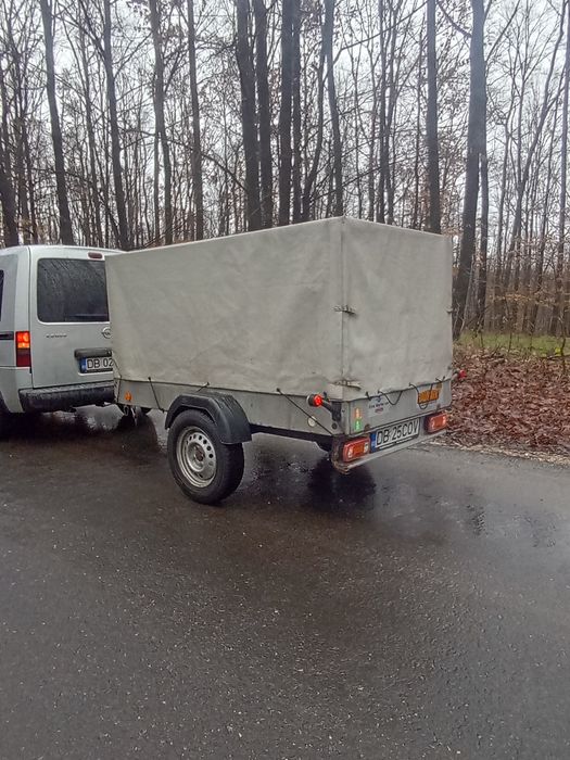 Vând remorcă 750kg