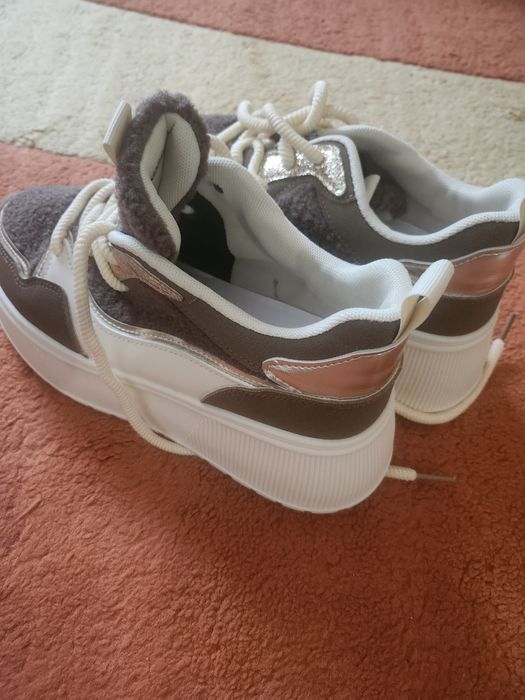 Дамски маратонки Guess