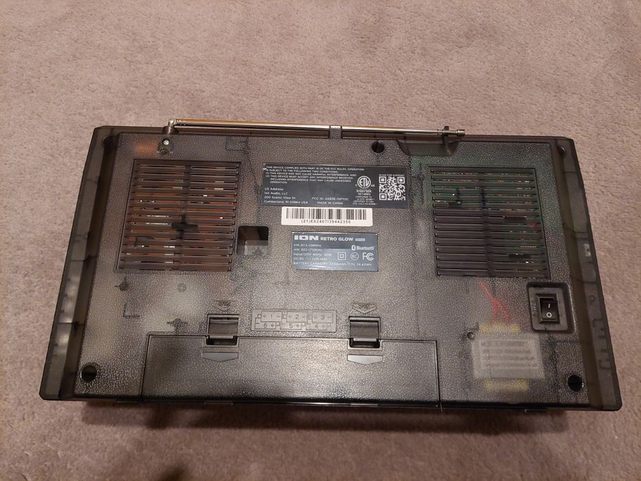 Radio casetofon stereo cu bluetooth Ion Retro Glow US