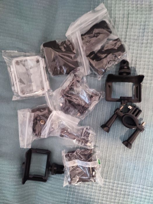 Diverse accesorii pentru camera sport