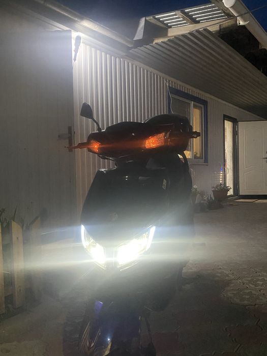 Продам скутер 150куб