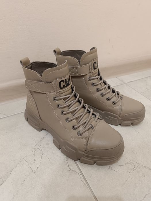 Ботинки кожаные на девочку р36