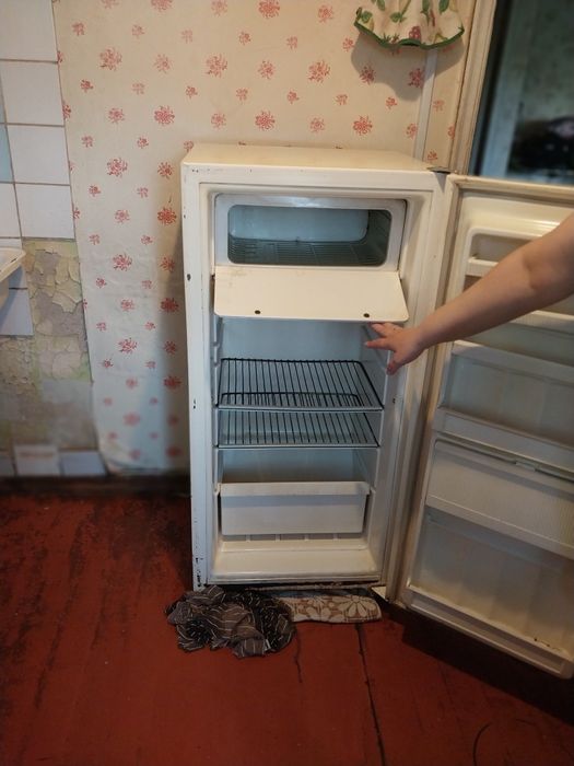 Продаю холодильник временн СССР