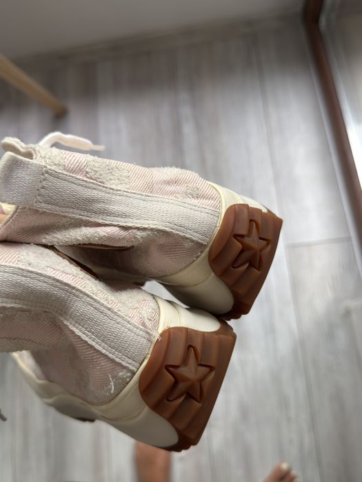 Обувки розови converse