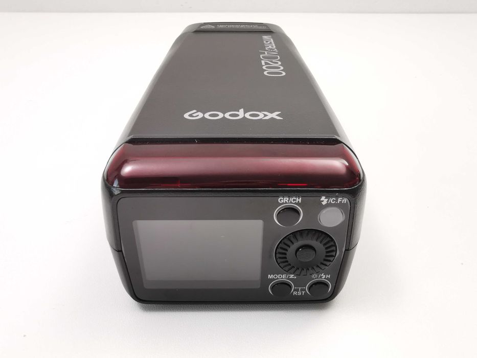 Преносима светкавица Godox AD200