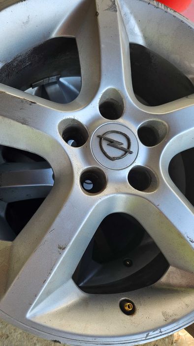 Лети алуминиеви джанти 17" 5х110  
 Опел Астра, Зафира.