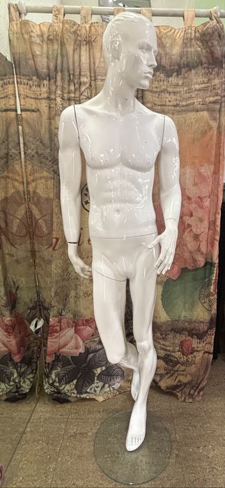 Манекени мъжки 2 броя