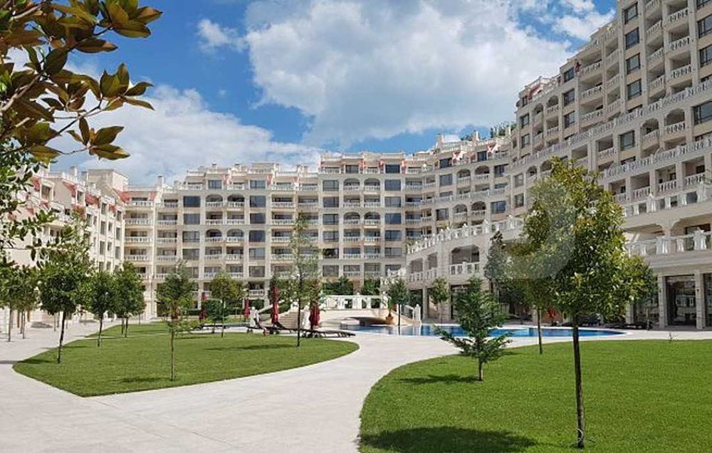 Двустаен апартамент във Варна South Bay Residence