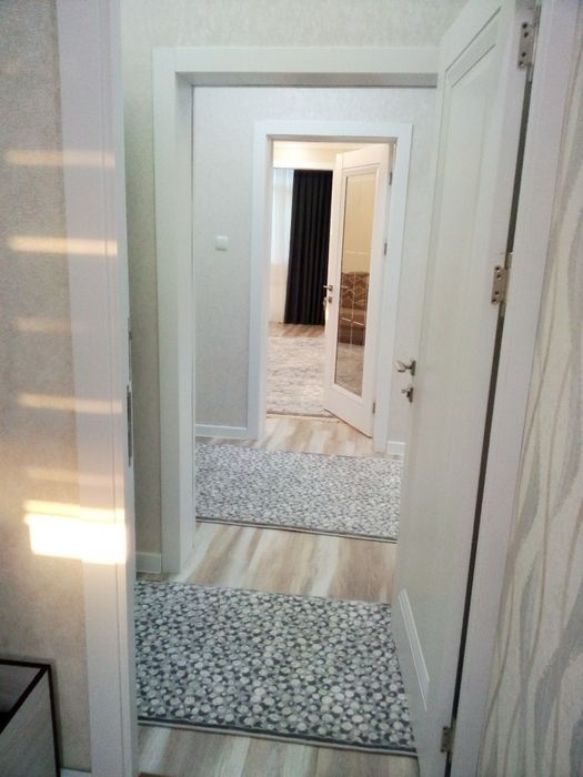 Срочно свая квартира 3/5/9  Дружба народов. Олий мажлис