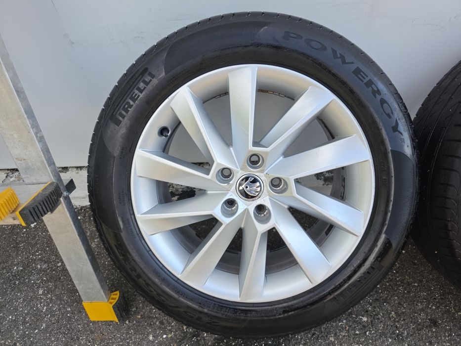 Roti/jante Skoda Superb R17 5x112