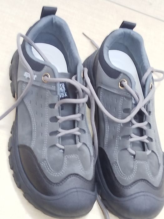 Отличные полуботинки