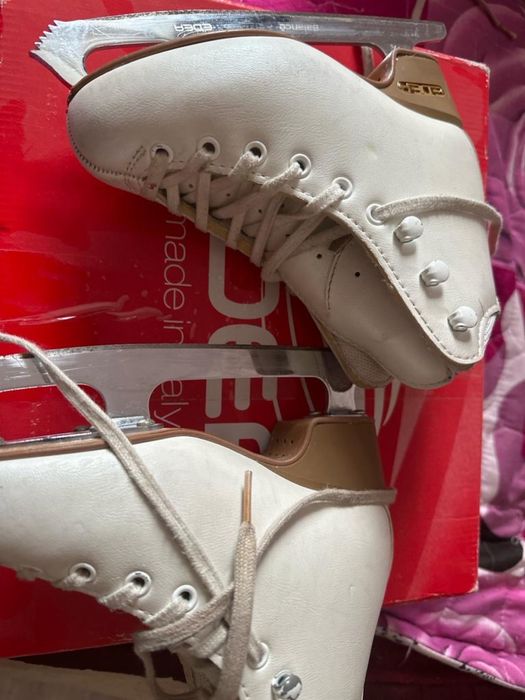 Профессиональные коньки EDEA продам