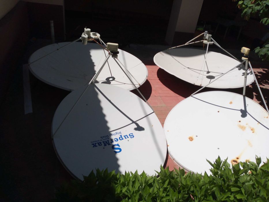 Спутниковый тюнер Openbox 730PVR(есть также параболическая антенна)