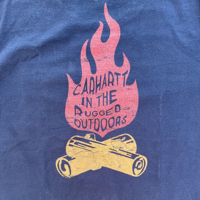 Carhartt Pocket T-Shirt “Carhartt in rugged outdoor”