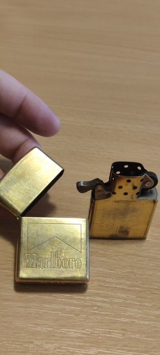 Bricheta Zippo Colibri Molectric 88