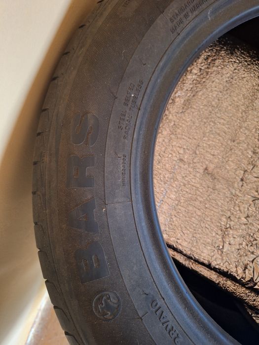 215/60 R16 BARS продаётся шина 
(Tracker)     шина продаётся